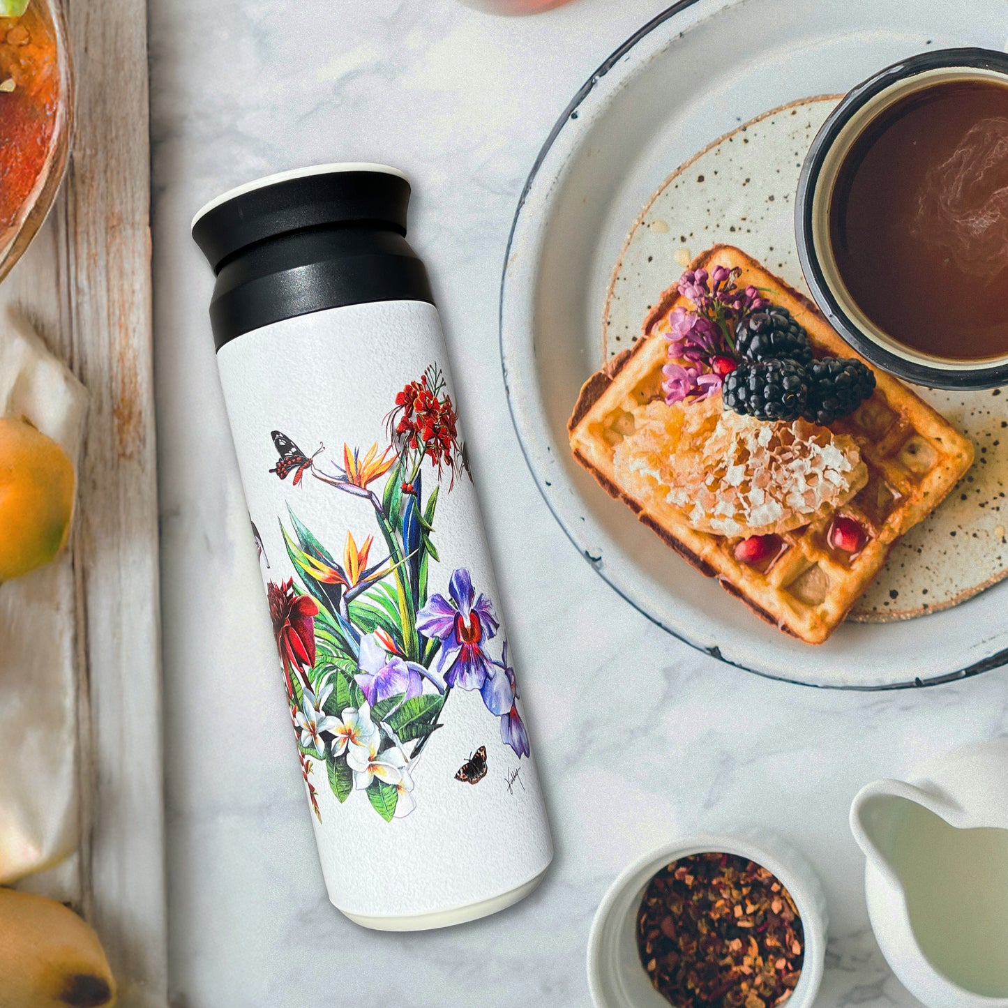 Travel Tumbler
City In Bloom
City In Bloom Artwork
Singapore Gift
Singapore Souvenir
Reusable Tumbler
Singapore greenery art
Merlion souvenir
Gardens by the bay souvenir
Botanic gardens singapore
