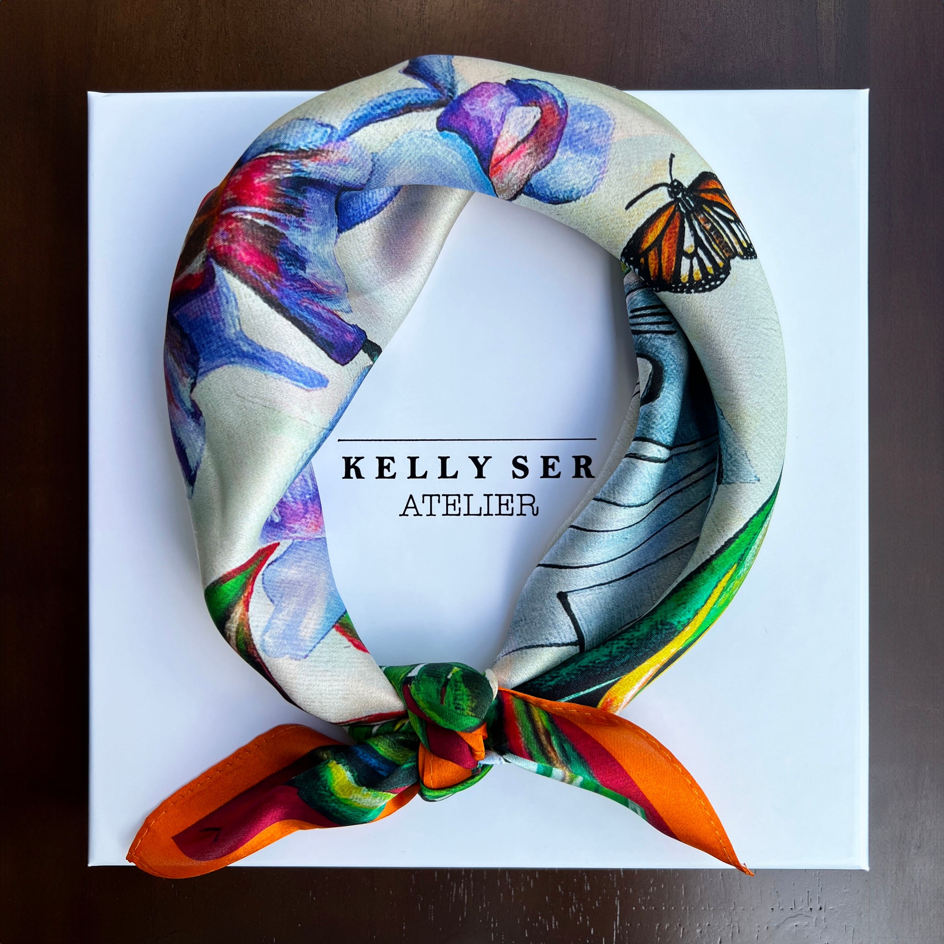 Gift from singapore, Merlion art, silk scarf, Singapore scarf, premium silk scarf, scarf from singapore, luxury gift from singapore, silk scarves, binary style, kelly ser, luxury souvenir